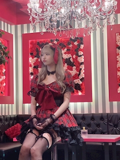 プロフィール写真8・天音 ひとみ|mirror rouge・ミラールージュ - 東心斎橋のコンカフェ