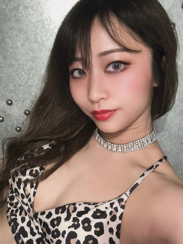 もね (Monē) CABARET TOKYO