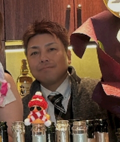 プロフィール写真3・岩本 しげお｜メンバーズ花心・カシン - 名古屋 錦のクラブ/ラウンジ