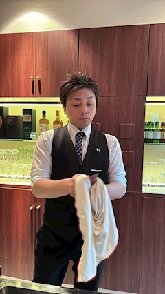 プロフィール写真2・岩本 しげお｜メンバーズ花心・カシン - 名古屋 錦のクラブ/ラウンジ