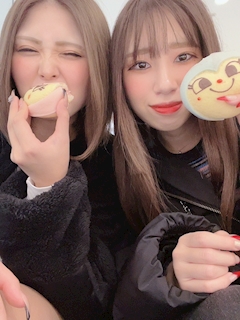 星葉らなん「食パンマン様～🍞‪💗」