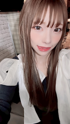 プロフィール写真7・まおり🥂🐤｜百合・ユリ - 上野のガールズバー