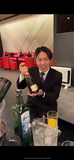 山口「鼻金👃」