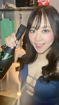 プロフィール写真2・Haruka｜Lounge Nyx・ニュクス - 広島市（流川）のスナック