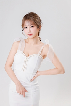 プロフィール写真2・晴陽 れみ|BARCELONA 桃李・トウリ - すすきのニュークラブ(キャバクラ)