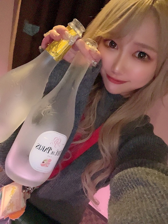 プロフィール写真3・💛あいか💛【Girl’s bar next】｜