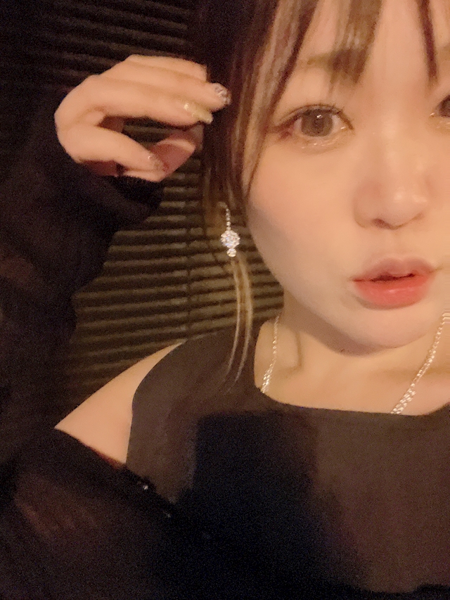 プロフィール写真7・💜🍬🌼椎名 さき🌼🍭💜｜錦 キャバクラ・Mrs.CAFE 離宮