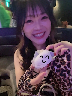 プロフィール写真15・💜🍬🌼椎名 さき🌼🍭💜｜Mrs.CAFE～離宮～・ミセスカフェ リキュウ - 名古屋 錦の熟女パブ/熟女キャバクラ