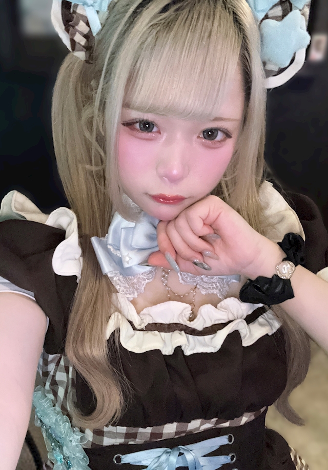 プロフィール写真1・あずさ｜