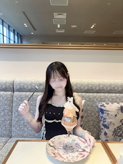 プロフィール写真6・ゆらん|GIRLS BAR SHIRO・シロ - 湯島・上野のガールズバー
