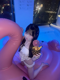 プロフィール写真3・ゆらん|GIRLS BAR SHIRO・シロ - 湯島・上野のガールズバー
