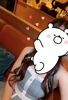 プロフィール写真3・ゆい|新横浜 キャバクラ・エルミネ