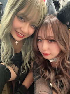 はな「たくさんのませてくれてアーリガトウ🤍🖤」