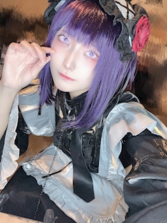 プロフィール写真3・よる。|ボカロアニソンバーメルト - すすきののコンカフェ