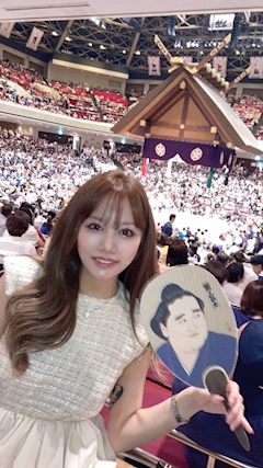 芹沢 利奈「九月場所どすこい」