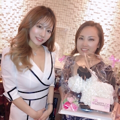 芹沢 利奈「キャストなかよしフォト」