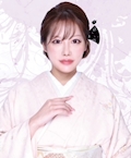 芹沢 利奈