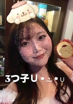 プロフィール写真3・ももこ｜スナック&BAR 流々Lulu・ルル - 広島市（流川）のスナック