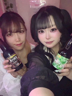 ぽにょ「かわしぼたたみに出勤　ぽに🐟」