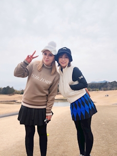 千晴「2/27 金曜日 ゴルフ⛳️」