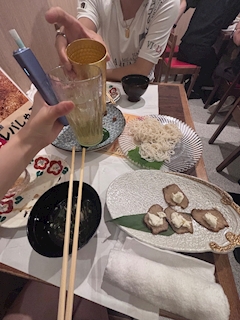 レオナ「しゅ」