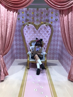 にこ