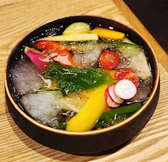 ママ 中川 ゆうみ