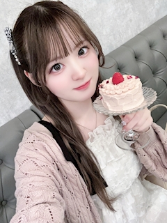 プロフィール写真10・はな【池袋ちぇりっしゅ】|NEW STYLE GIRLS BAR ちぇりっしゅ - 池袋東口のガールズバー