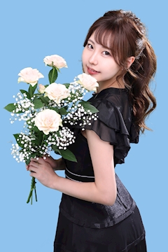 プロフィール写真2・睡蓮の花｜CLUB ARICIA・アリシア - 中洲のキャバクラ