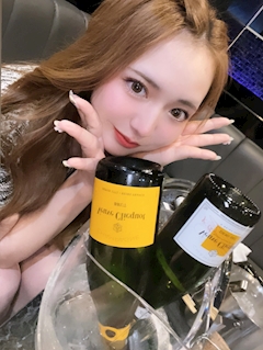プロフィール写真9・りず｜CLUB ZESSICA・ゼシカ - 木更津のキャバクラ