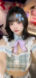 つき
