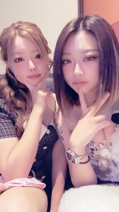 鳳 葉月「モナはづ💜🖤」