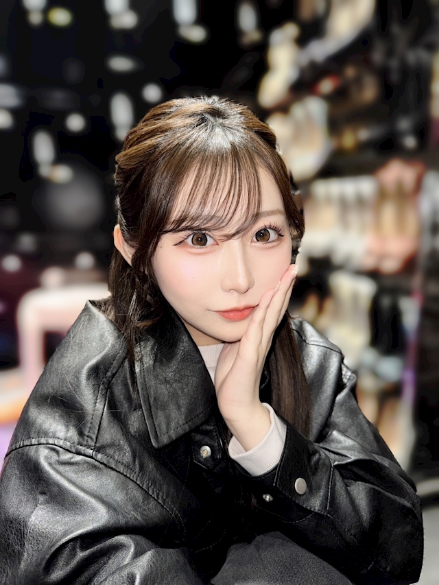プロフィール写真1・ひな｜岐阜 柳ヶ瀬 キャバクラ・ヴェル