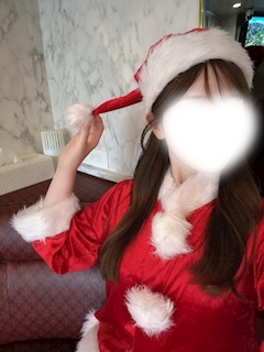 りか🍺NICO「Happy Holidays! 🎄✨」