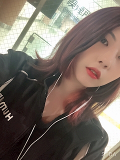 プロフィール写真2・空気は吸うもの🚬( ˘꒳​˘ )千乃｜RAMBLING ROSE・ランブリングローズ - 国分町のスナック