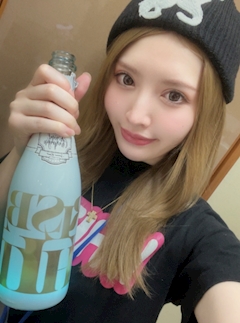 プロフィール写真5・東条芽依|WHITE.・ホワイト - 名古屋 金山のガールズバー