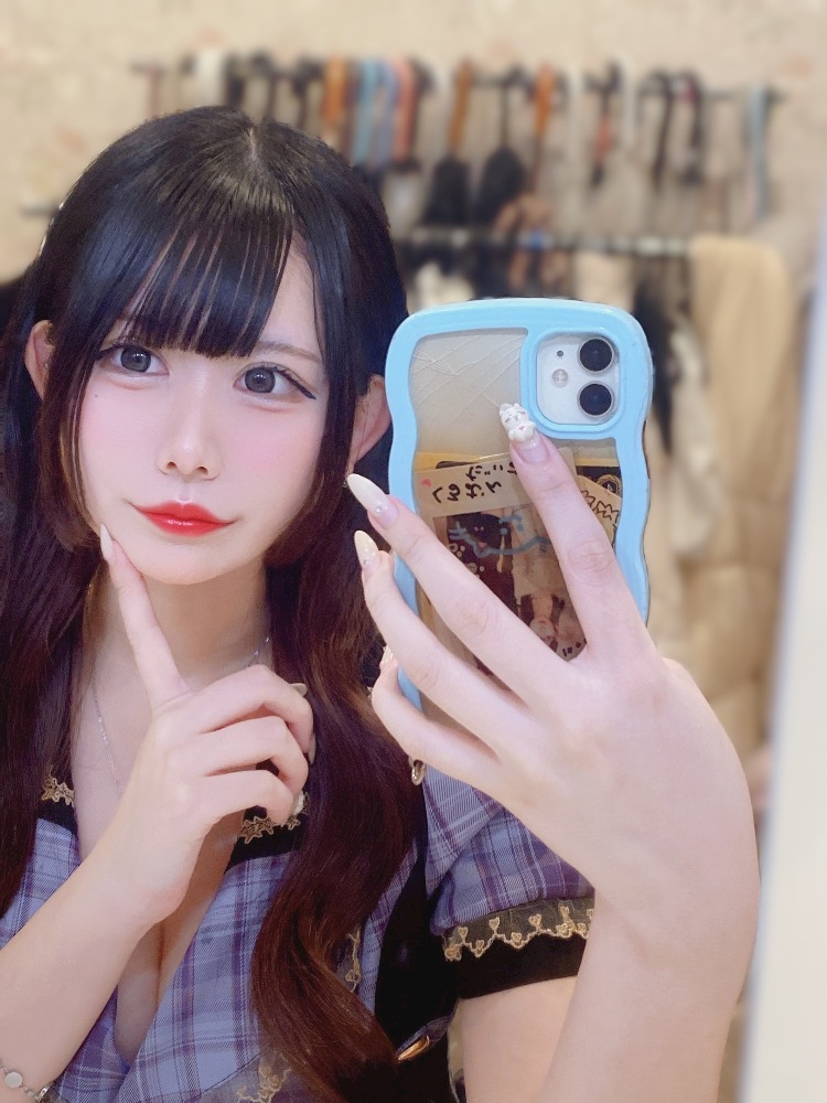 ⸜( ˶°ᗜᵔ˶)⸝