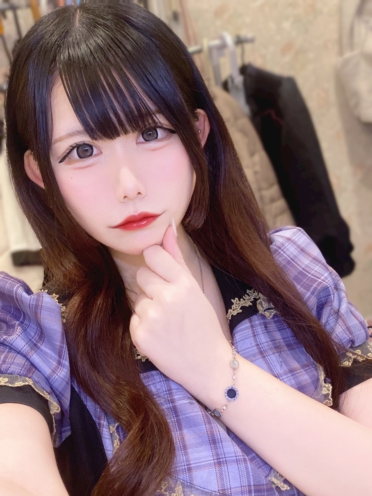 ᐠ(   ᐢ ᵕ ᐢ )ᐟ