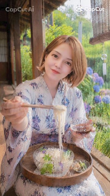 涼宮あずさ✨のプロフ動画