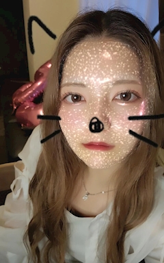 プロフィール写真2・モエ【朝昼ふくろう】｜ふくろう - 池袋西口のガールズバー