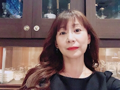 プロフィール写真5・小野 千香子｜Salon SOLO・サロン ソロ - 名古屋 錦のスナック