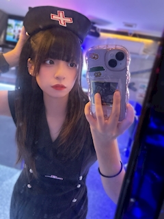 のん「アルコール療法で治します🥃」