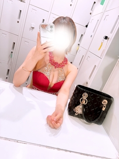 プロフィール写真3・なずな🦔調布オブロング|調布 オブロングラウンジ