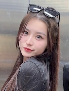 プロフィール写真2・れいか｜CLUB GEMME新横浜・ジェムシンヨコハマ - 新横浜駅前のキャバクラ