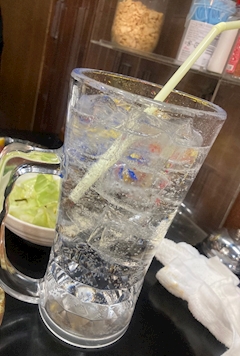 せな「ぶるぷる🥶🥶🥶」