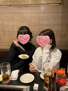 スタッフ「入店続々」