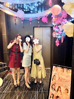 一ノ瀬 美月🤍𐂃☽⋆꙳「3人で❤️🌸」