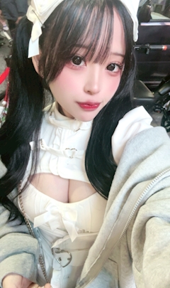 プロフィール写真8・える｜王と悪魔・オウトアクマ - 歌舞伎町のコンカフェ
