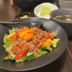 爆撃るか