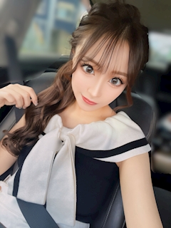 プロフィール写真1・唯月りな｜Club Generation CHIBA・ジェネレーション - 千葉・富士見町のキャバクラ